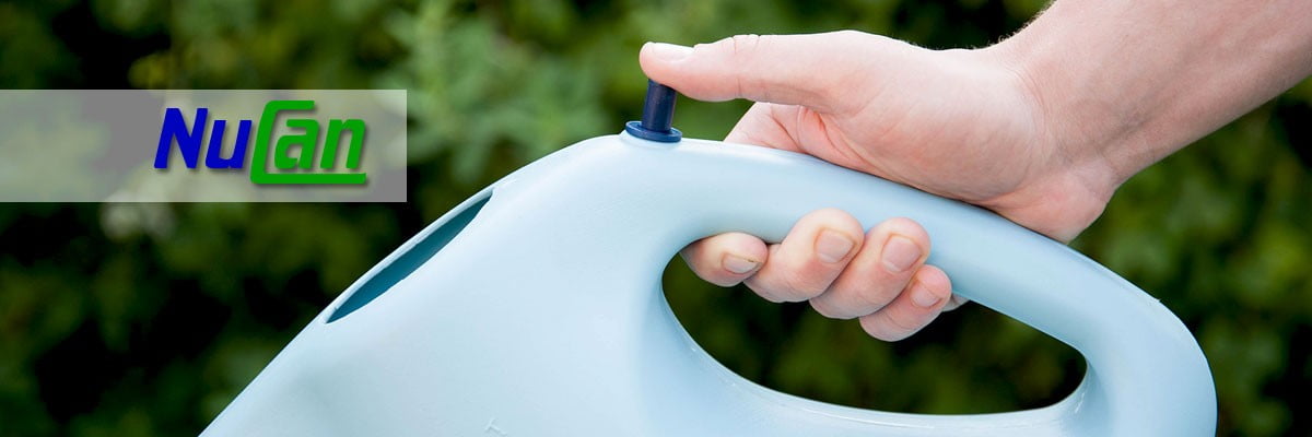 large-watering-can-with-control-valve-to-save-water-when-gardening-nucan-watering-can2